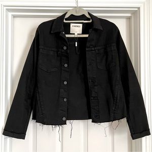 NEW L’Agence Janelle Slim Raw-Edge Denim Jacket in black